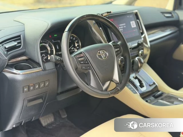 Toyota Elfa id 4328529 из Китая 20