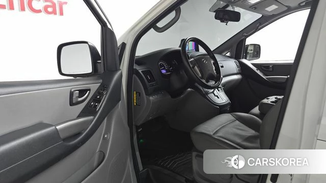 Hyundai The New Grand Starex id 4350784 из Кореи 20