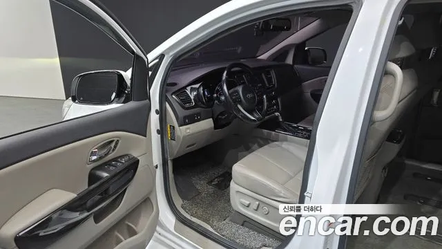 Kia The New Carnival id 2499073 из Кореи 20