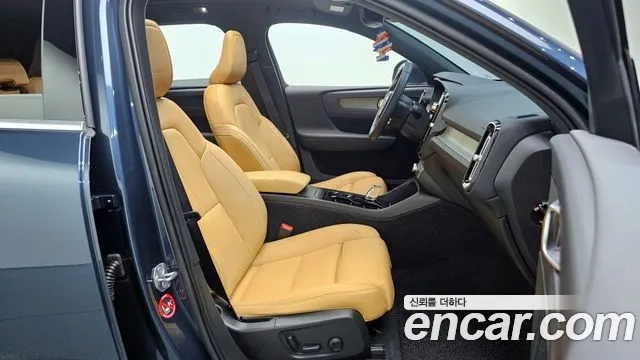 Volvo XC40 id 2912677 из Кореи 20