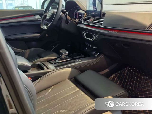Audi Q5L id 4336236 из Китая 18