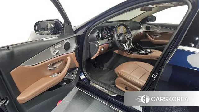 Mercedes-Benz E-Class W213 id 3324891 из Кореи 20