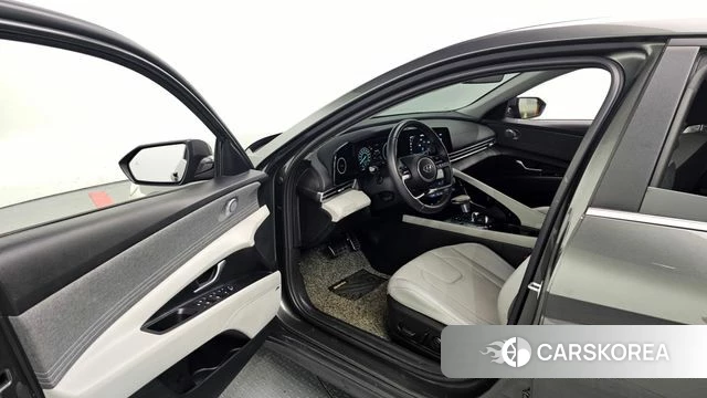 Hyundai Avante (CN7) id 3799205 из Кореи 20