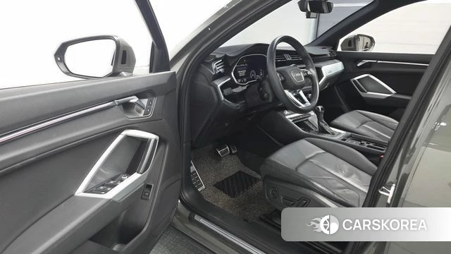 Audi Q3 (F3) id 4424159 из Кореи 33