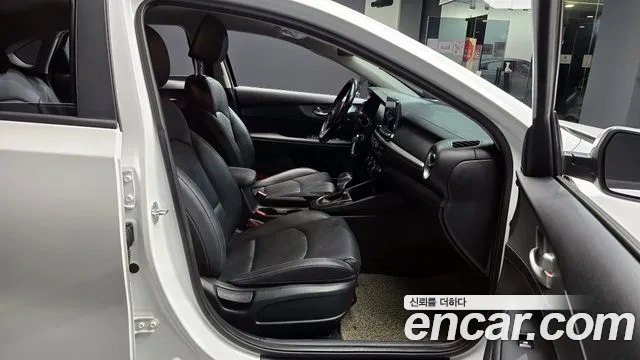 Kia Come New K3 id 2881836 из Кореи 20