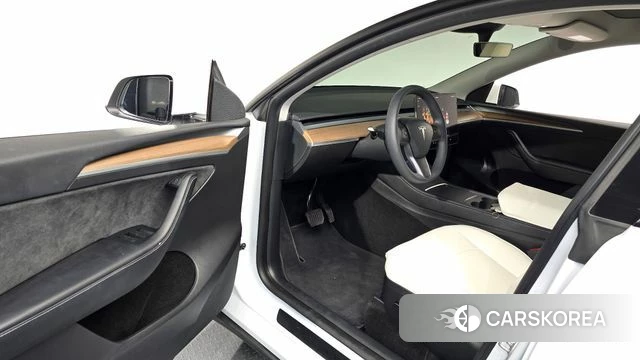 Tesla Model Y id 4442906 из Кореи 32