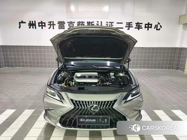 Lexus ES id 4321290 из Китая 22