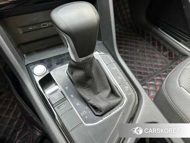 Volkswagen Tiguan L id 4239273 из Китая 25