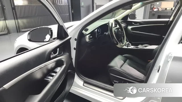 Genesis The New G70 id 3385041 из Кореи 20