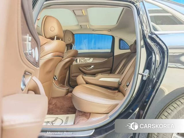 Mercedes-Benz E-class id 4257434 из Китая 14