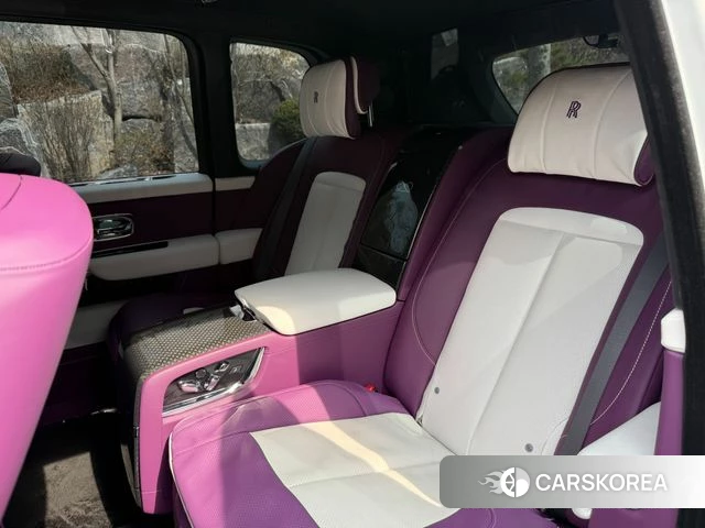 Rolls-Royce Cullinan id 3832001 из Кореи 17