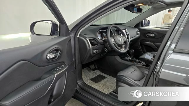 Jeep Cherokee (KL) id 3842113 из Кореи 20