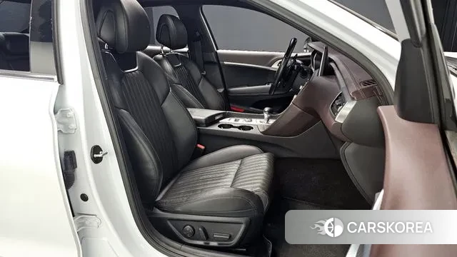 Genesis G70 id 3748446 из Кореи 20