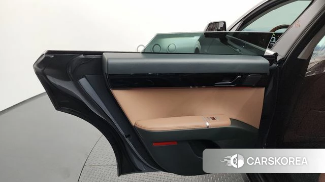 Hyundai Grandeur Hybrid (GN7) id 4315129 из Кореи 36