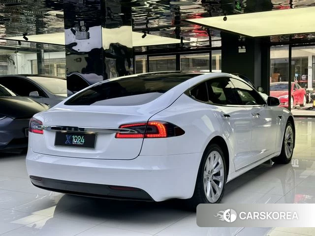Tesla Model S id 4213005 из Китая 14