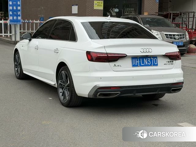 Audi A4L id 4278489 из Китая 10