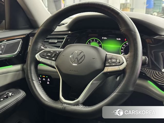 Volkswagen Tourang id 4213607 из Китая 14