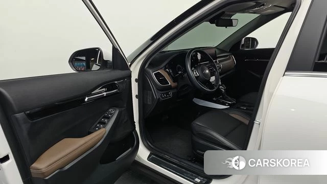 Kia Seltos id 4410160 из Кореи 32