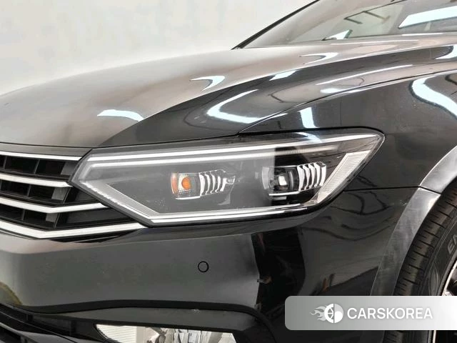 Volkswagen Magotan id 4238169 из Китая 20