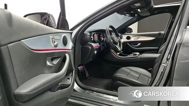 Mercedes-Benz E-Class W213 id 2990757 из Кореи 20