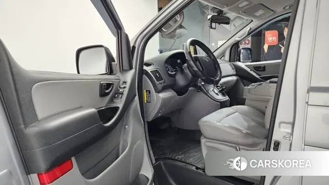 Hyundai The New Grand Starex id 3582662 из Кореи 20