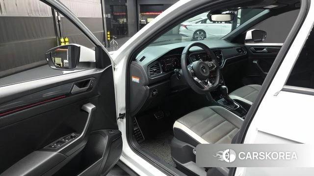 Volkswagen T-Roc id 4416091 из Кореи 30