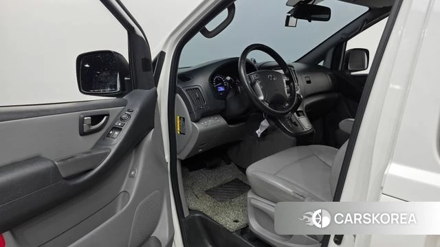 Hyundai The New Grand Starex id 4713093 из Кореи 20