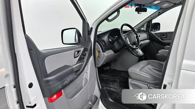 Hyundai The New Grand Starex id 3428393 из Кореи 20