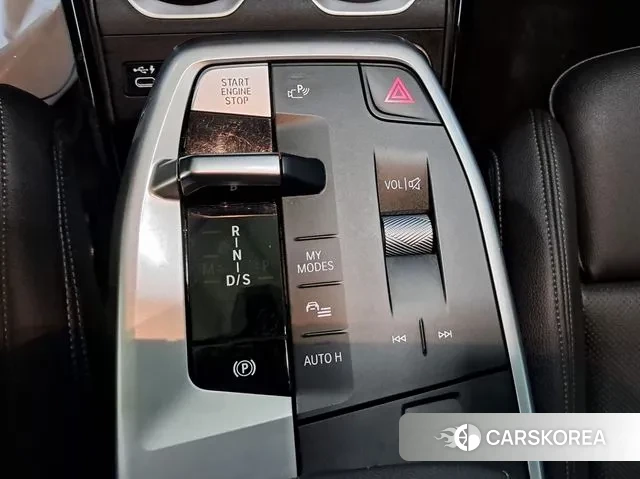 BMW X1 (U11) id 3645111 из Кореи 18