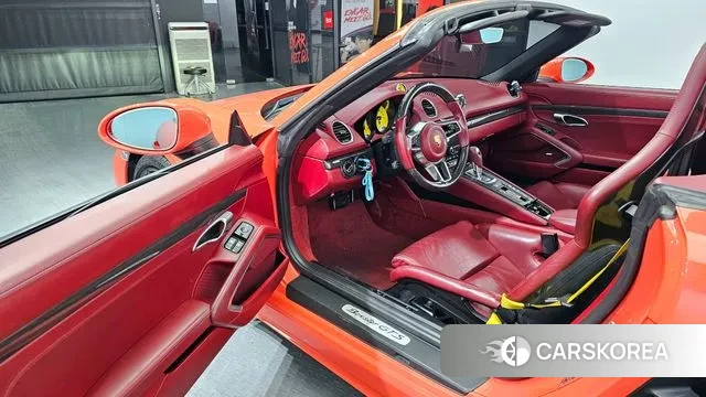 Porsche 718 Boxster id 3666590 из Кореи 20