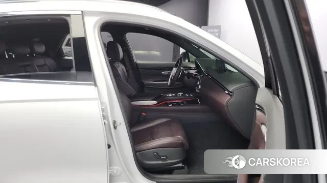 Genesis GV70 id 3468389 из Кореи 20