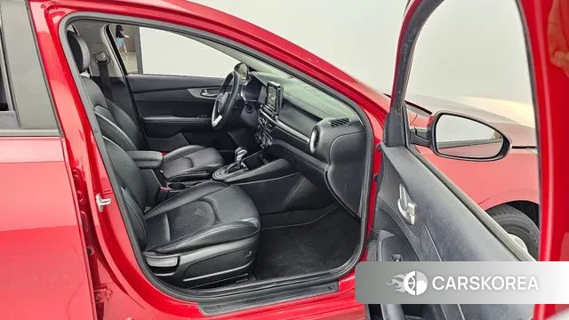 Kia Come New K3 id 2961888 из Кореи 20