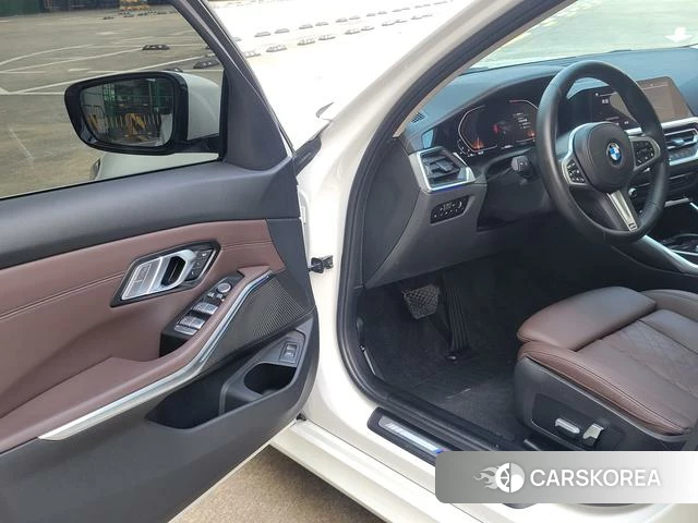 BMW 3 series id 3969025 из Китая 25