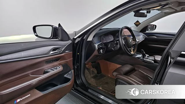 BMW 6 Series GT (G32) id 4330875 из Кореи 37