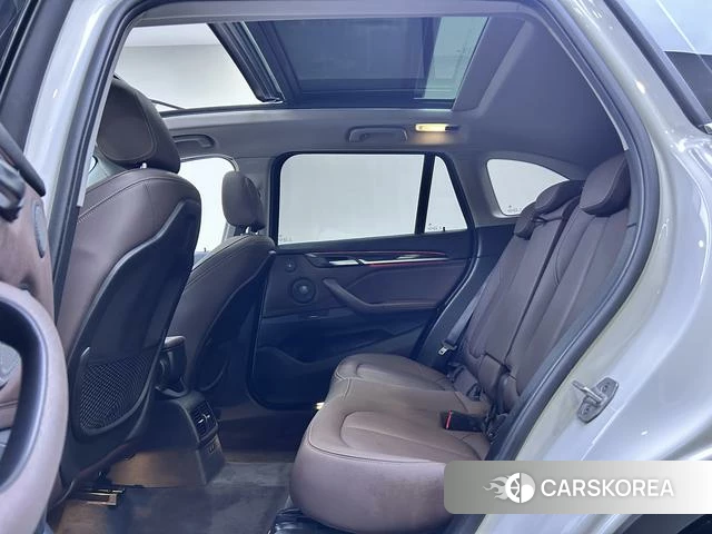 BMW X1 id 4275783 из Китая 12