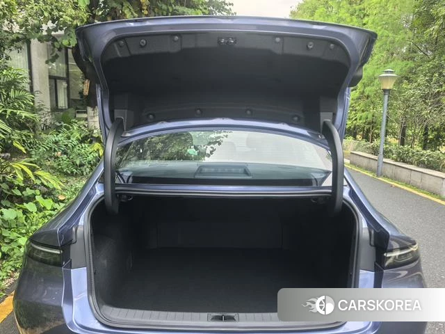 Nissan N6 id 4335194 из Китая 27
