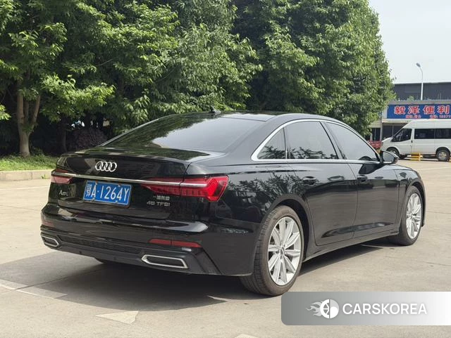 Audi A6L id 4300037 из Китая 15