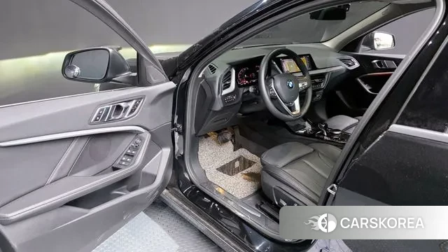 BMW 1 Series (F40) id 3342797 из Кореи 20