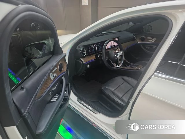 Mercedes-Benz E-Class W213 id 4784707 из Кореи 20