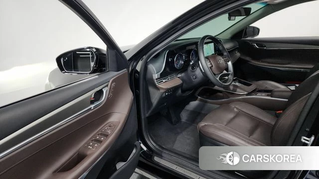 Hyundai The New Grandeur IG id 4604001 из Кореи 38