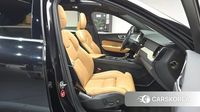 Volvo XC60 second Generation id 4551335 из Кореи 34