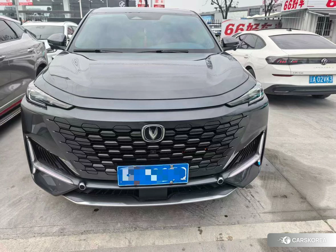 Chang'an UNI-K id 4405783 из Китая 14
