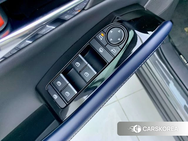 Mazda CX-30 id 4342058 из Китая 31