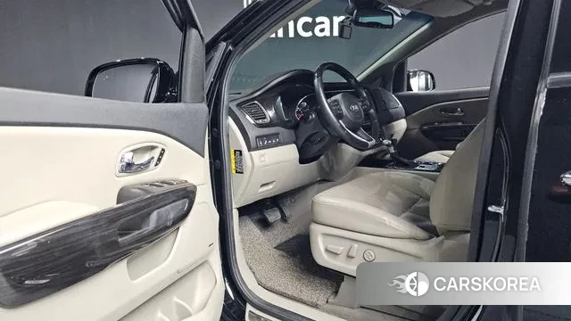 Kia The New Carnival id 3588222 из Кореи 20