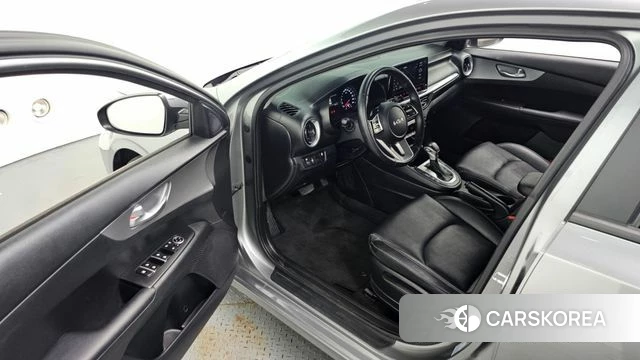 Kia The New K3 2nd generation id 4231372 из Кореи 30