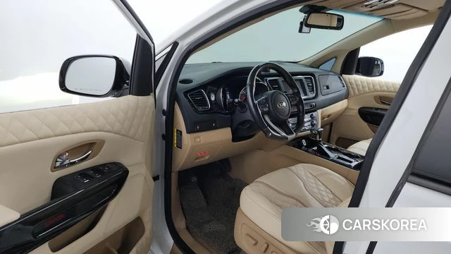 Kia The New Carnival id 4530825 из Кореи 32