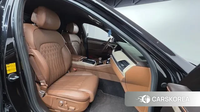 Genesis G90 id 3698428 из Кореи 20