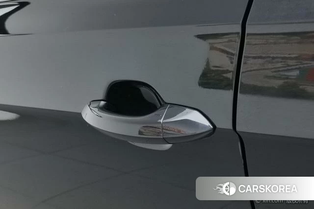 Volkswagen Passat PHEV id 4335209 из Китая 24