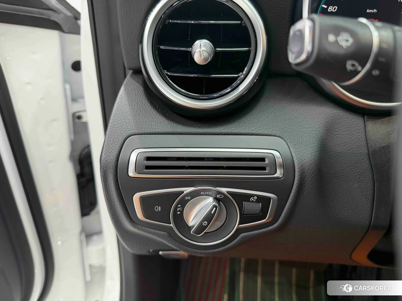 Mercedes-Benz C-class id 4504737 из Китая 21