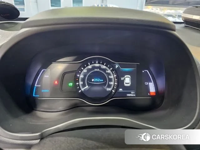 Hyundai Kona Electric id 3425915 из Кореи 20